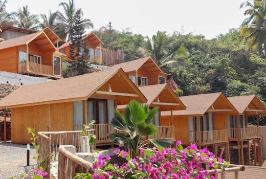 Flamingo Beach Resort GOA エクステリア 写真